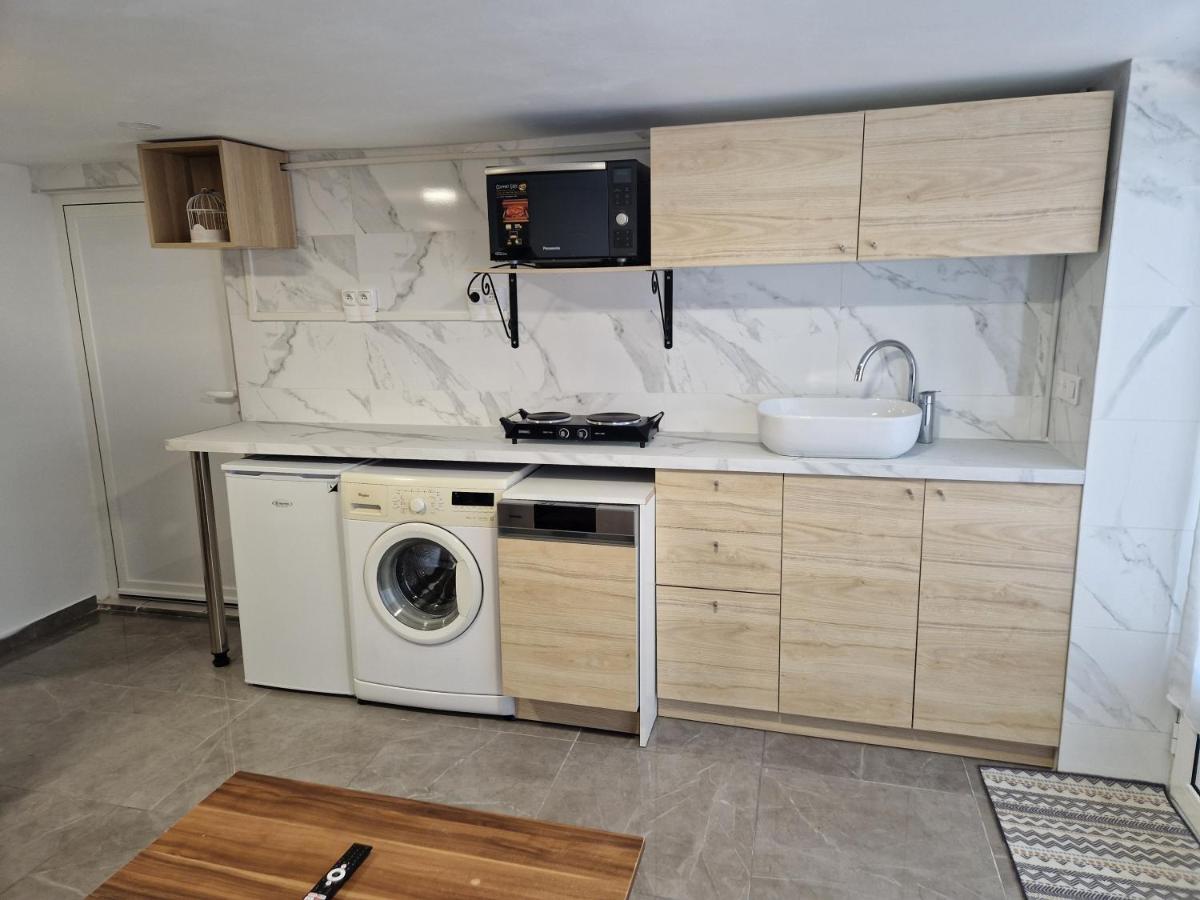 L'Auberge De Sucy - Studio Climatise ภายนอก รูปภาพ
