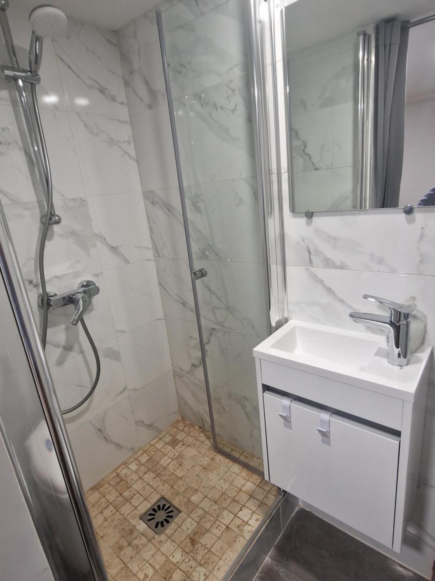 L'Auberge De Sucy - Studio Climatise ภายนอก รูปภาพ